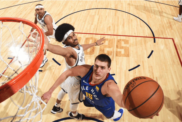 当下环境中 当下环境中