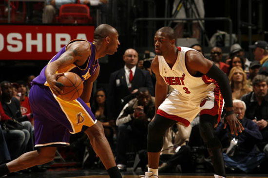 联动服装 联动服装