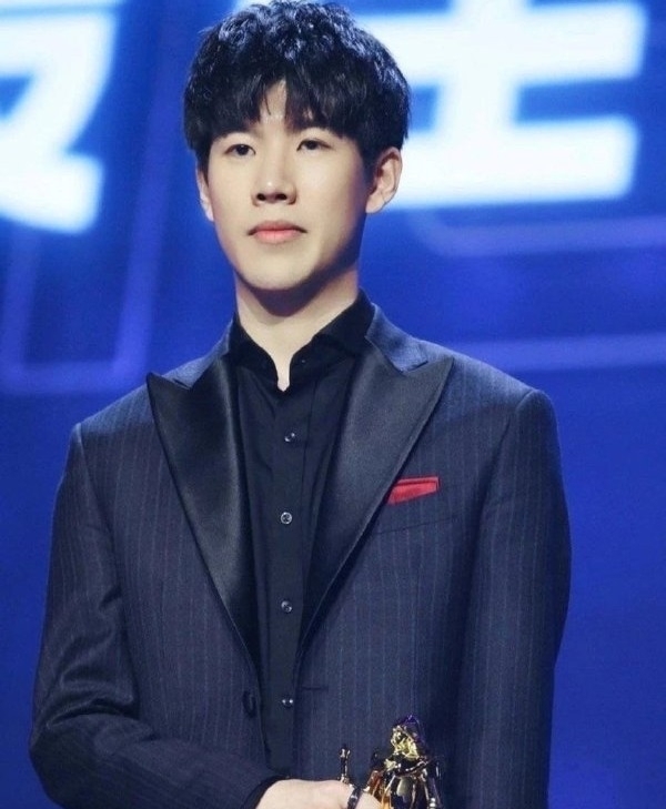 顺下牵制 顺下牵制